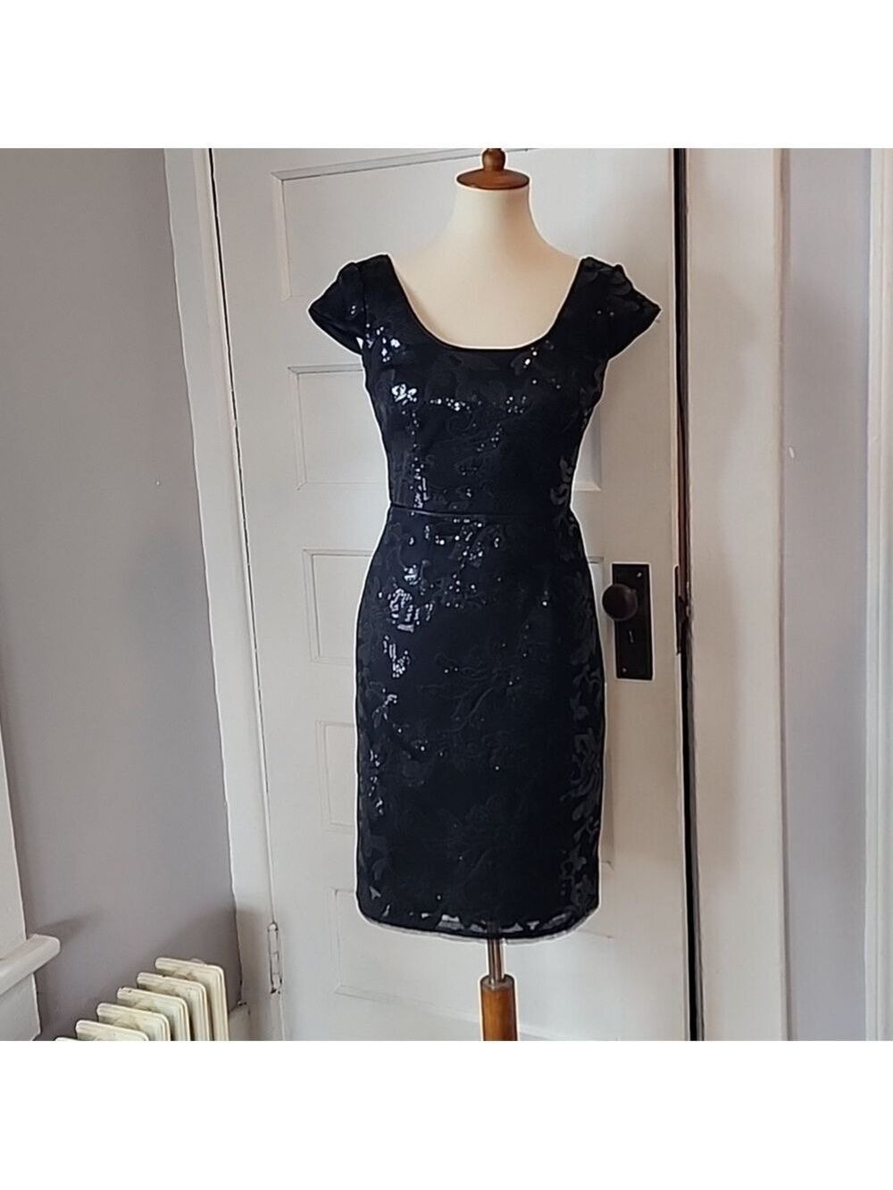 Aidan Mattox Sequin Cap Sleeve Dress, Size 4